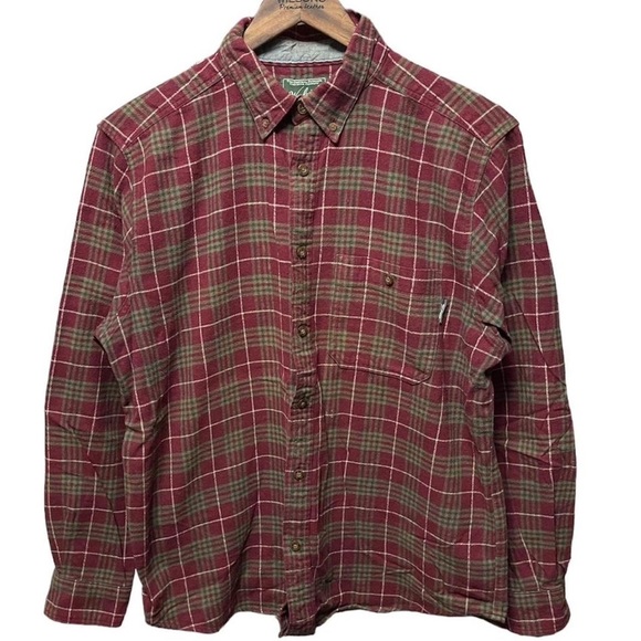Woolrich Other - Woolrich green and burgundy plaid long sleeve button up collared flannel shirt